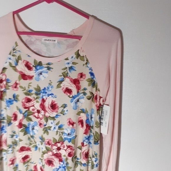 pink lily Lollipop star top pink floral m knit shirt  softcore balletcore new - Picture 1 of 7